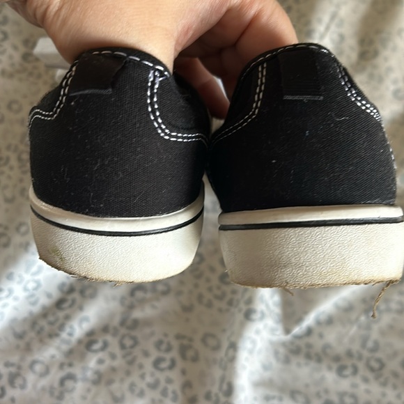 Wonder Nation Black & White Sneakers - 5 - Picture 3 of 5